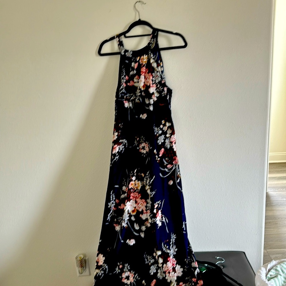 Long maxi dress. Blue floral. XL